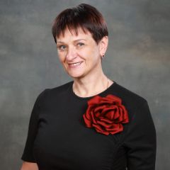 Елсуфьева Елена Викторовна